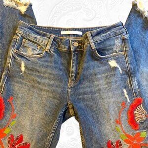 Zara Trafaluc Embroidered Flower Jeans (6)